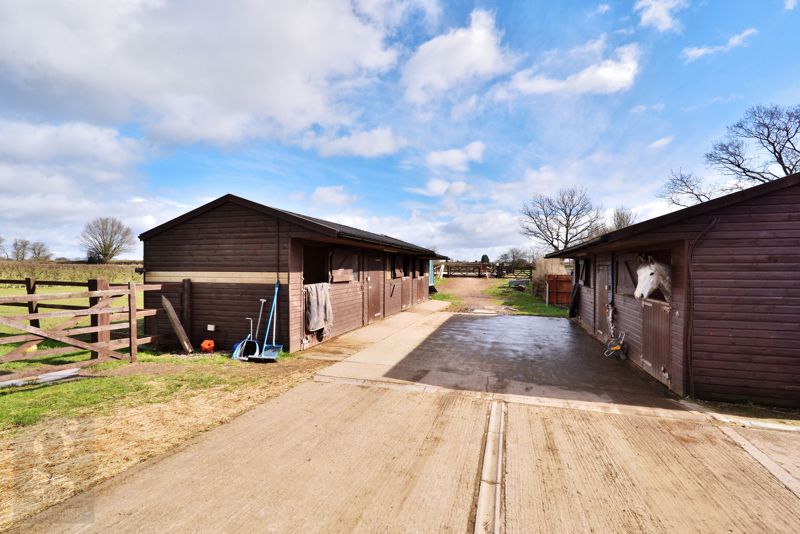 Stables & Yard